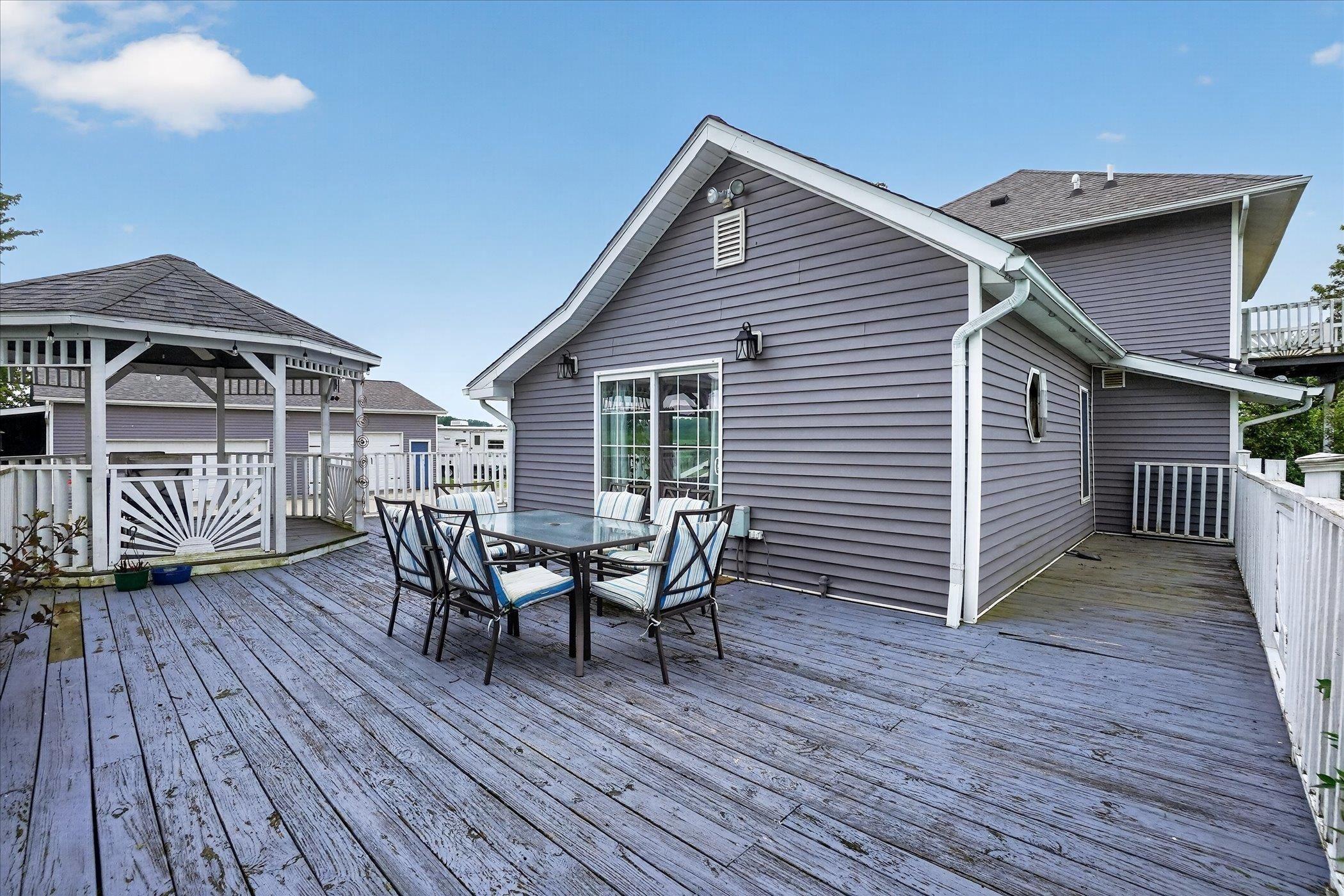 15151 Bishop Road Chesaning, MI 48616 - Photo 42 of 67 50212947-39d75711-87e6-4a64-bc59-002fe957a349.JPG