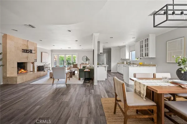 $849,900 | 7027 Gloria Avenue, Lake Balboa, CA 91406