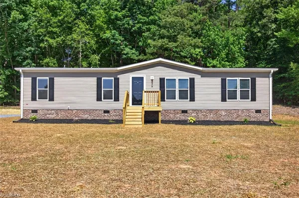 $239,900 | 245 Harvick Lane, Lexington, NC 27292