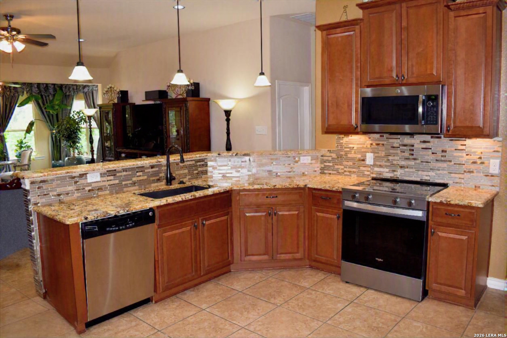 1713 Sunspur Road New Braunfels, TX 78130 - Photo 19 of 27