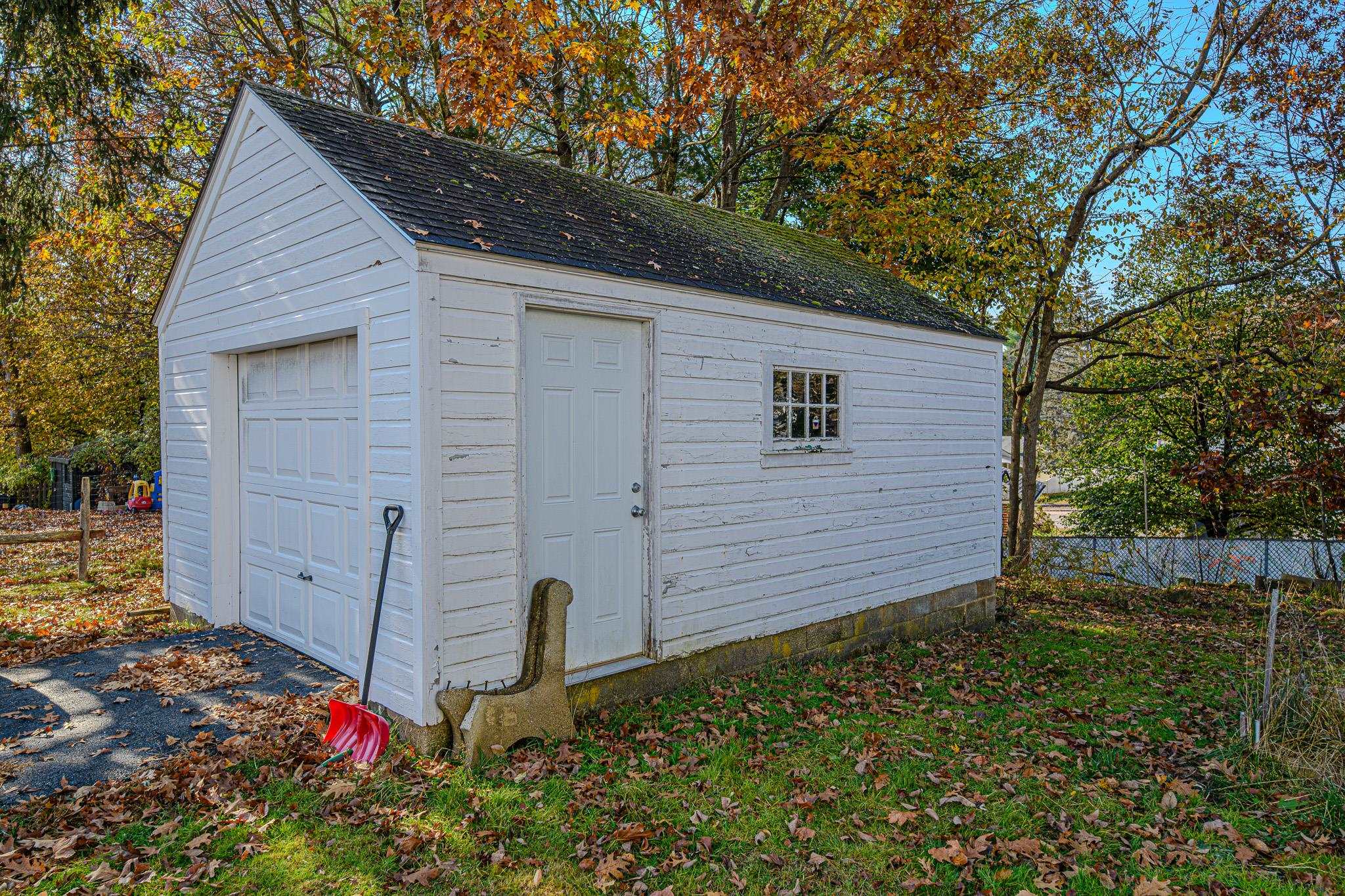 64 Forest Street Manchester, NH 03102 - Photo 18 of 22