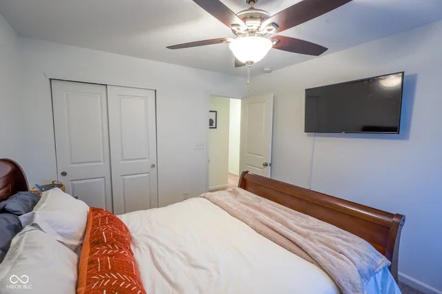 $329,900 | 949 Borealis Drive, Franklin, IN 46131