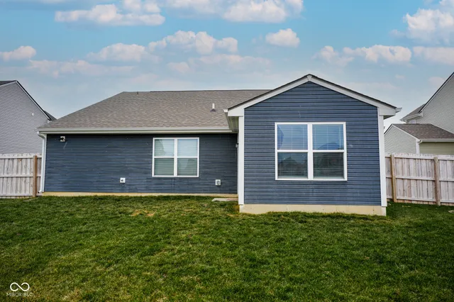 $329,900 | 949 Borealis Drive, Franklin, IN 46131