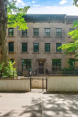 $3,325,000 | 16 2nd Place, Unit RESIDENCE 3 | Carroll Gardens