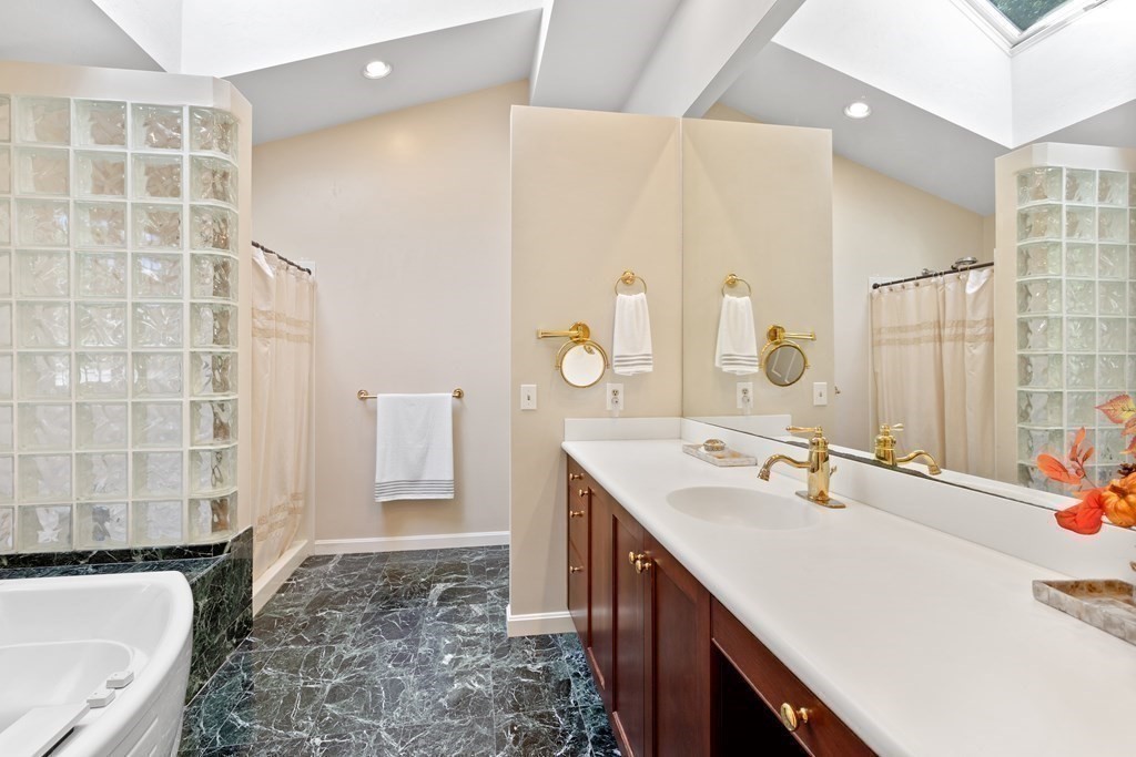 157 Maynard Farm Road Sudbury, MA 01776 - Photo 23 of 42