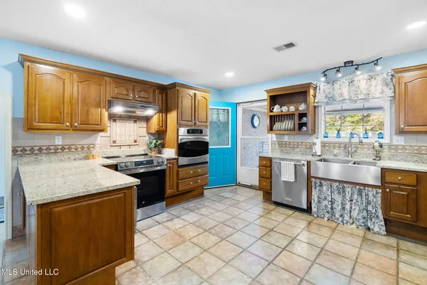 $532,000 | 190 Anthony Drive, Nesbit, MS 38651