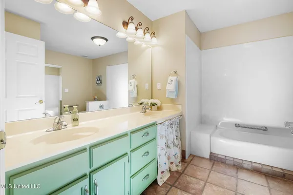 $532,000 | 190 Anthony Drive, Nesbit, MS 38651