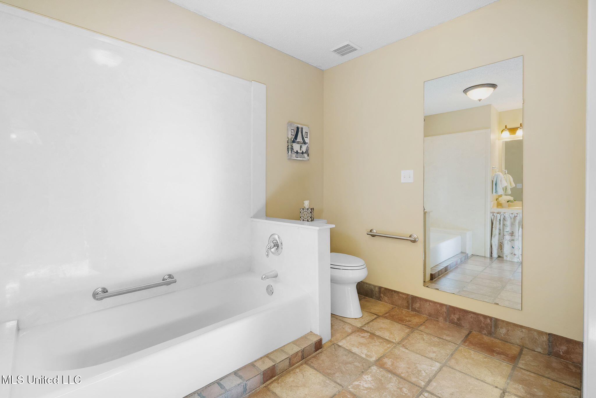 190 Anthony Drive Nesbit, MS 38651 - Photo 22 of 43 25-web-or-mls-190 Anthony Dr-24