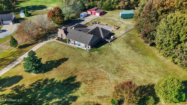 $532,000 | 190 Anthony Drive, Nesbit, MS 38651