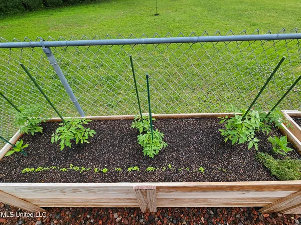 $532,000 | 190 Anthony Drive, Nesbit, MS 38651