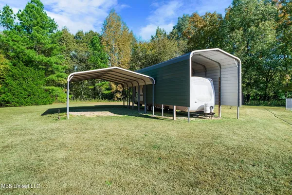 $532,000 | 190 Anthony Drive, Nesbit, MS 38651