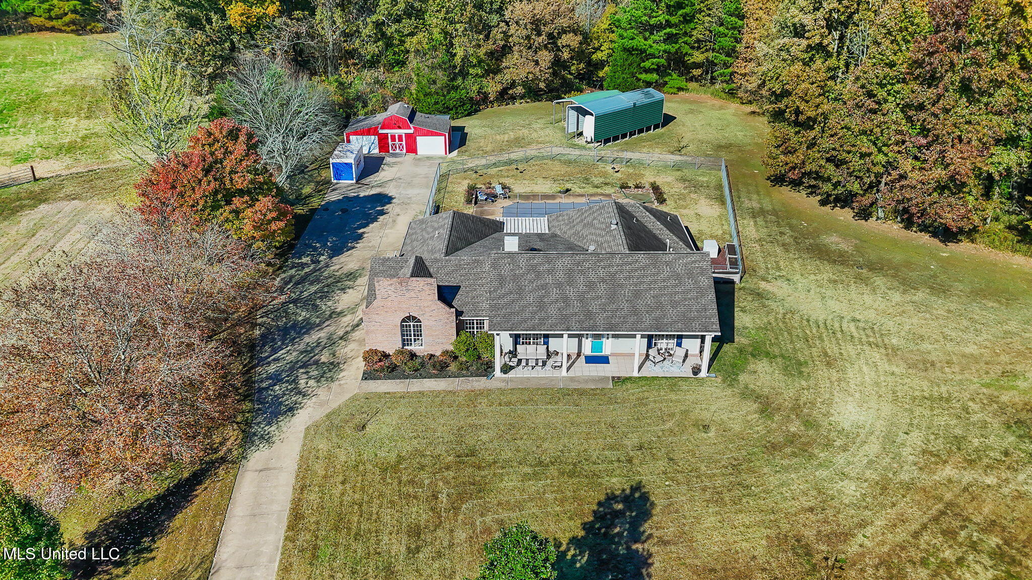 190 Anthony Drive Nesbit, MS 38651 - Photo 5 of 43 38-web-or-mls-190 Anthony Dr-37