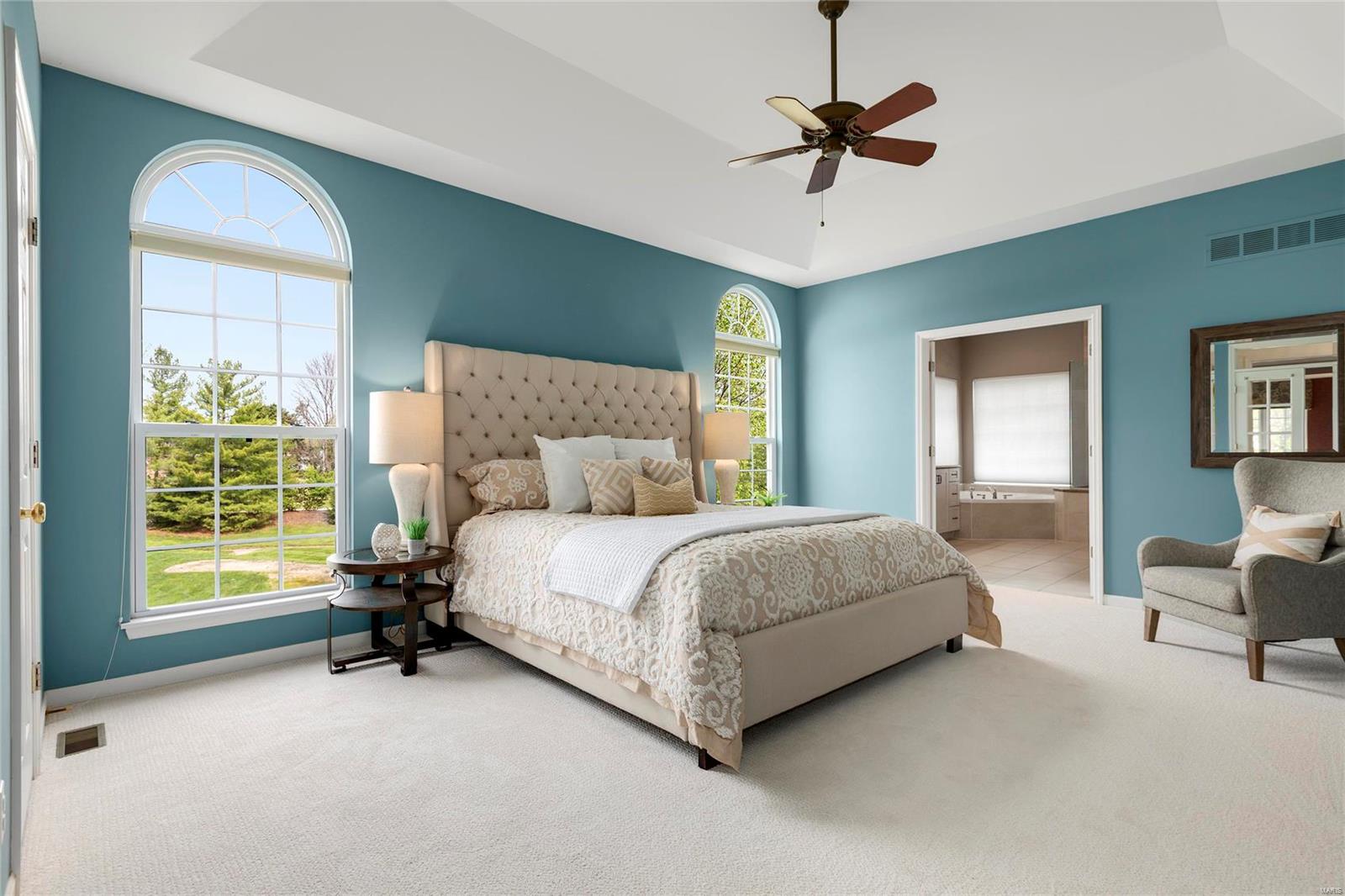 401 Equestrian Pointe Court Chesterfield, MO 63005 - Photo 15 of 46