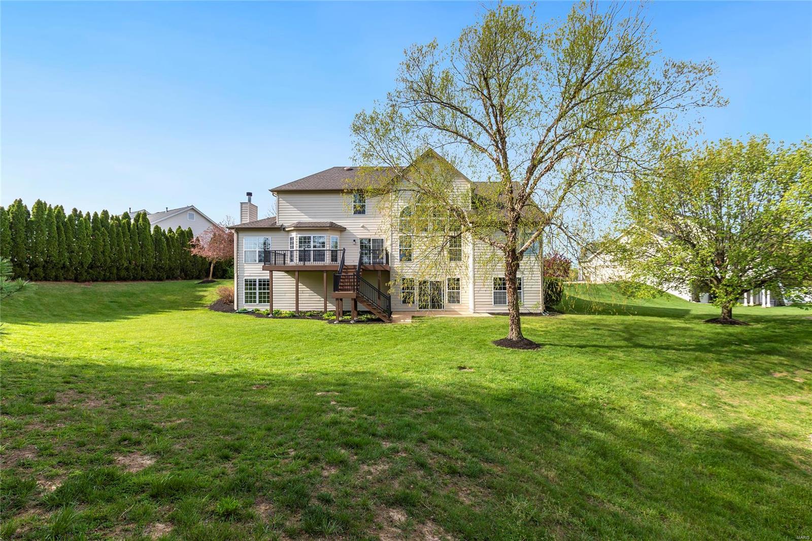 401 Equestrian Pointe Court Chesterfield, MO 63005 - Photo 39 of 46