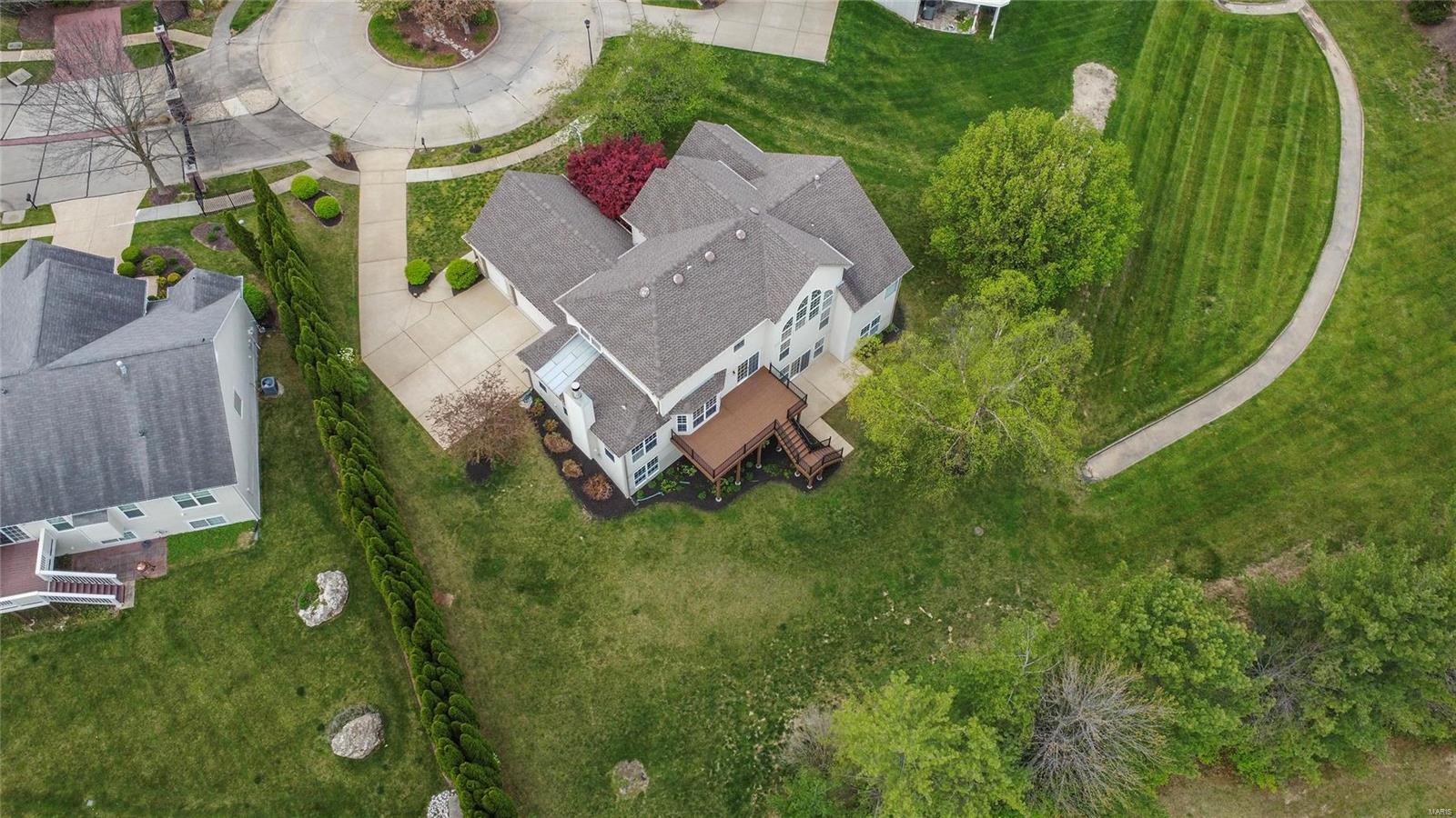 401 Equestrian Pointe Court Chesterfield, MO 63005 - Photo 43 of 46