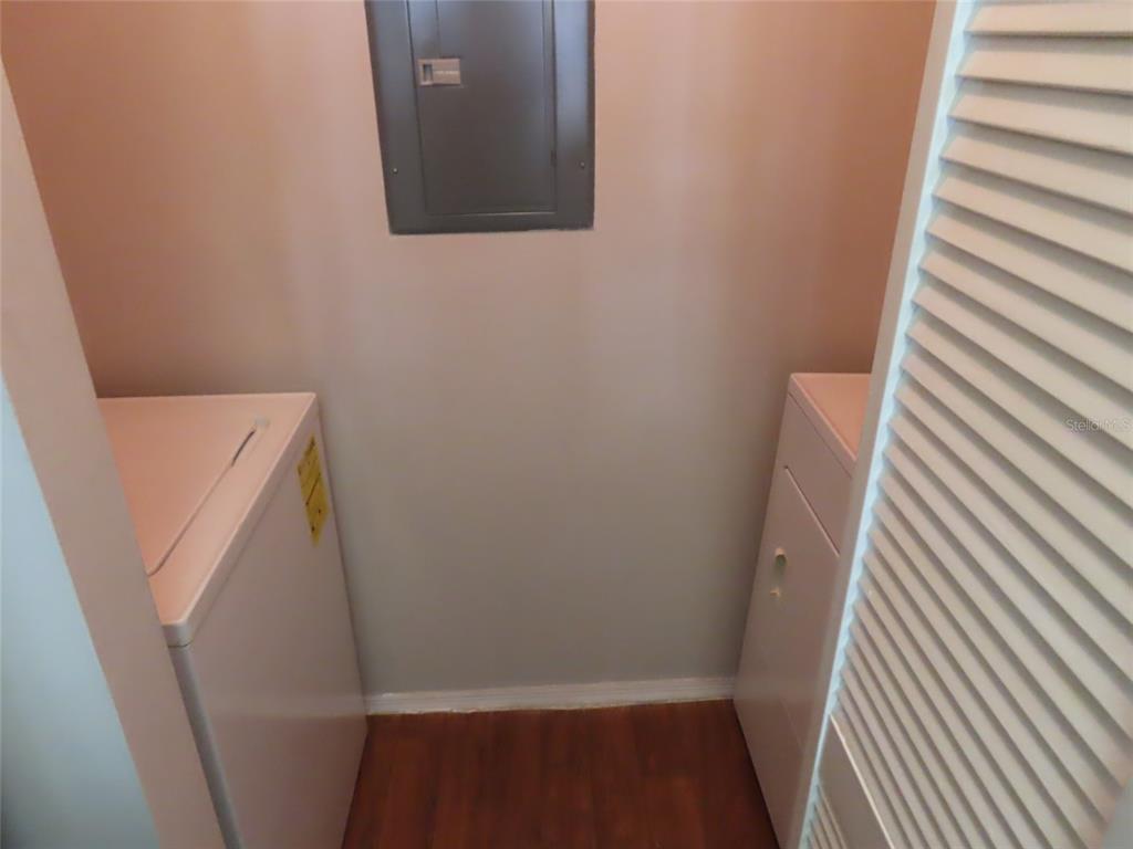 4115 Chatham Oak Court, Unit 211 Tampa, FL 33624 - Photo 14 of 21