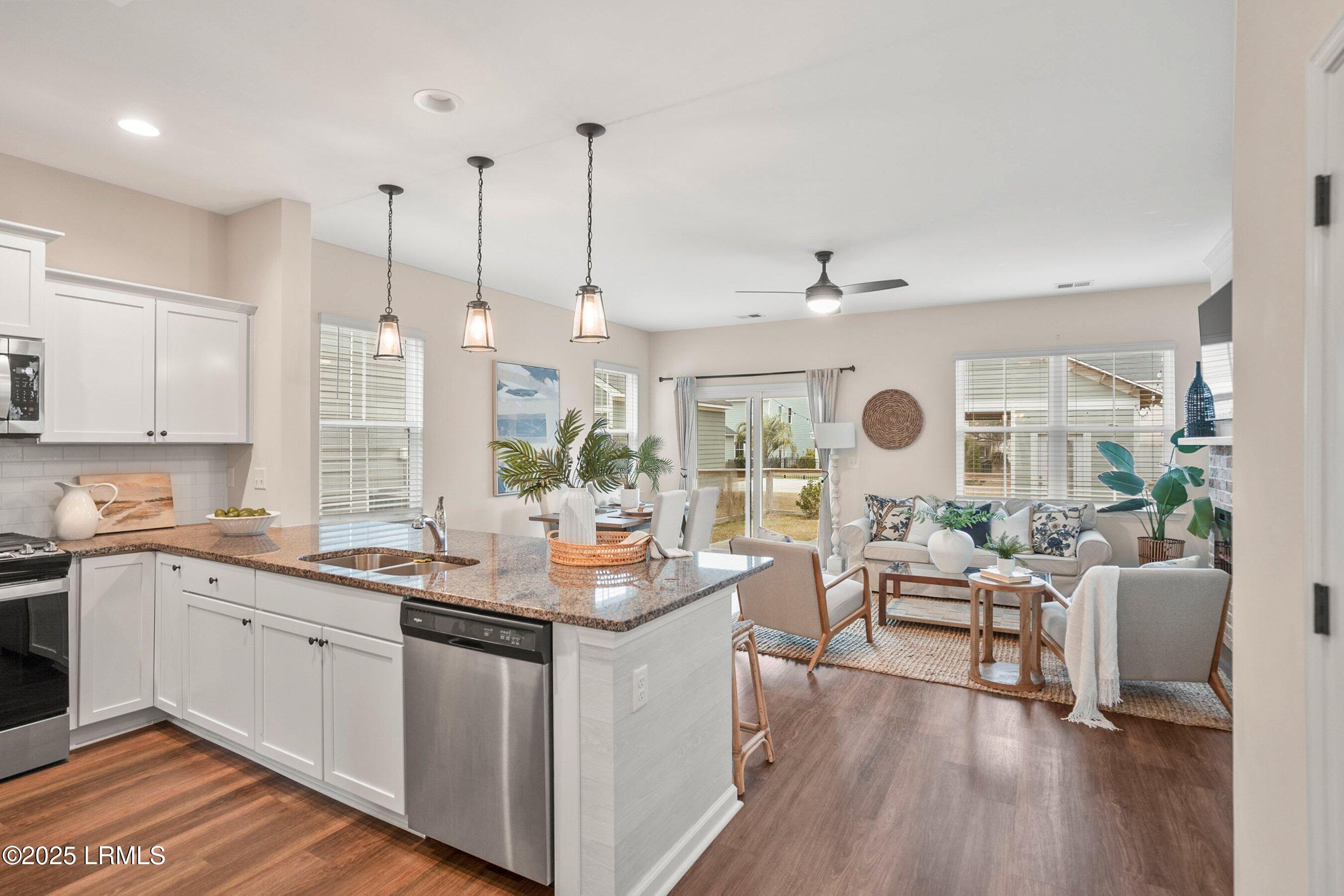 2707 Switchgrass Drive Beaufort, SC 29902 - Photo 7 of 48 DSC09918-40.jpg-SMALL