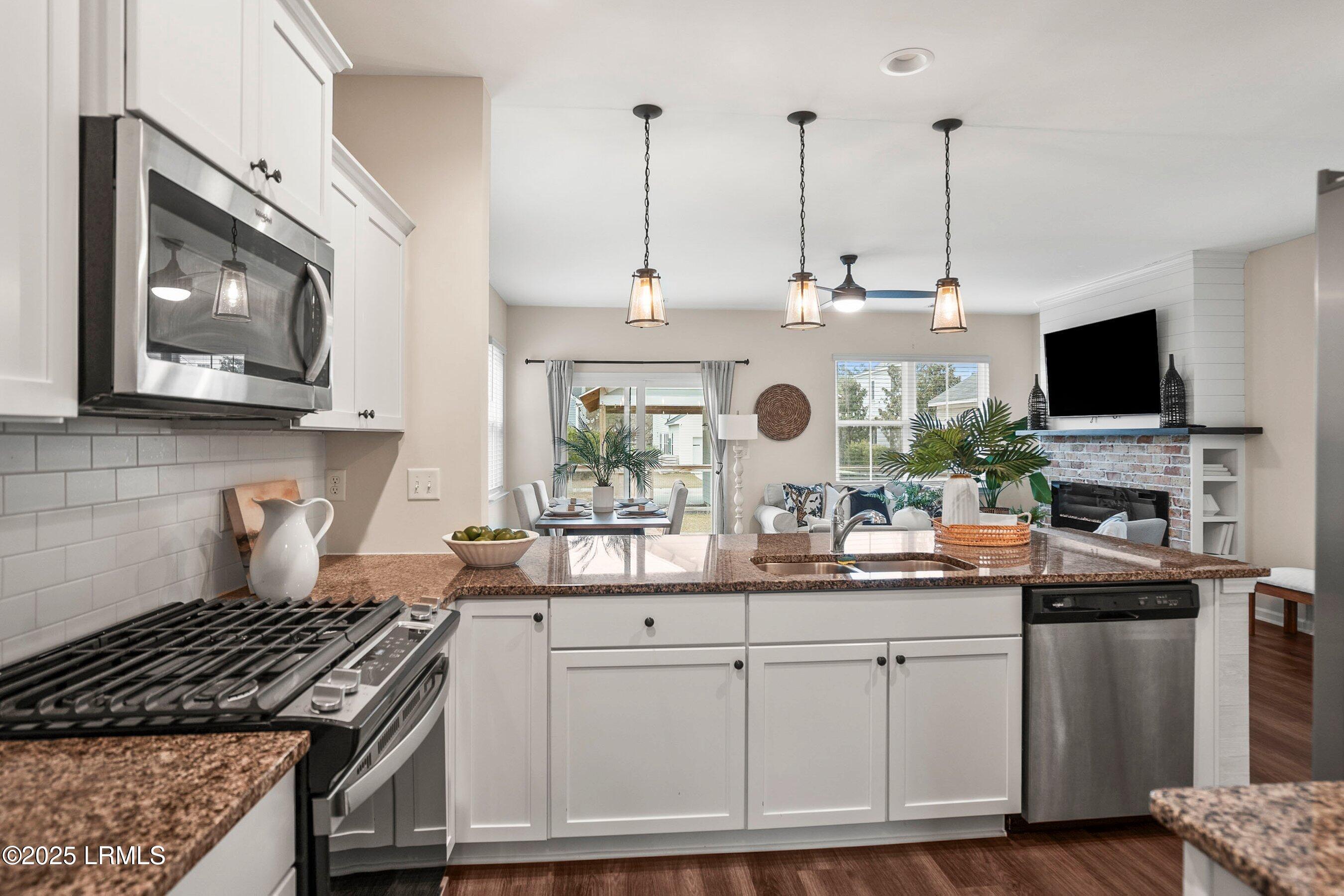 2707 Switchgrass Drive Beaufort, SC 29902 - Photo 9 of 48 DSC09958-80.jpg-SMALL