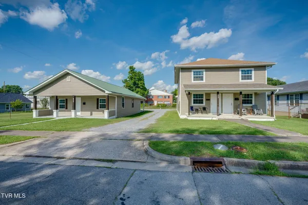 $450,000 | 829-833 Dale Street, Unit 8, Kingsport, TN 37660
