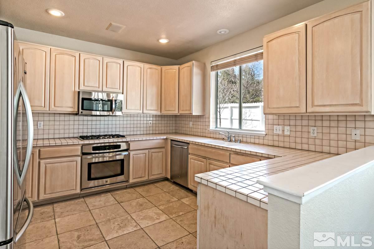 4590 Lynnfield Court Reno, NV 89519 - Photo 6 of 25 Photo 6