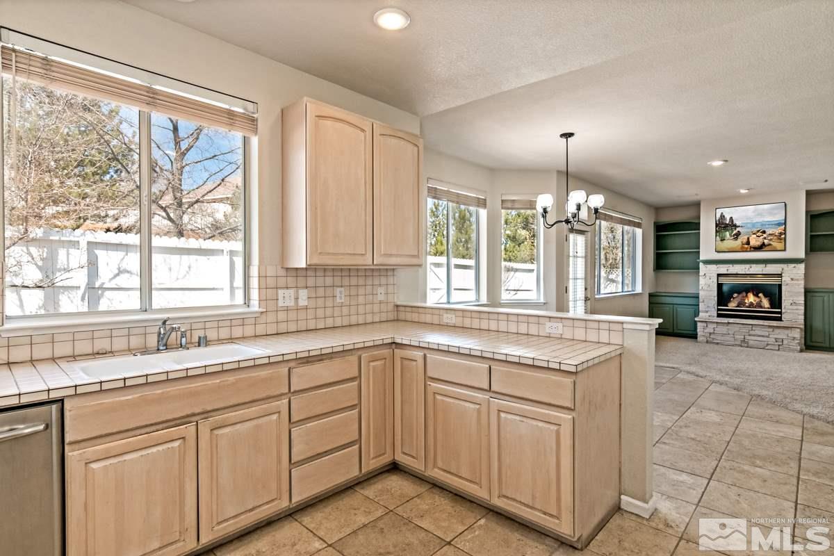 4590 Lynnfield Court Reno, NV 89519 - Photo 8 of 25 Photo 8