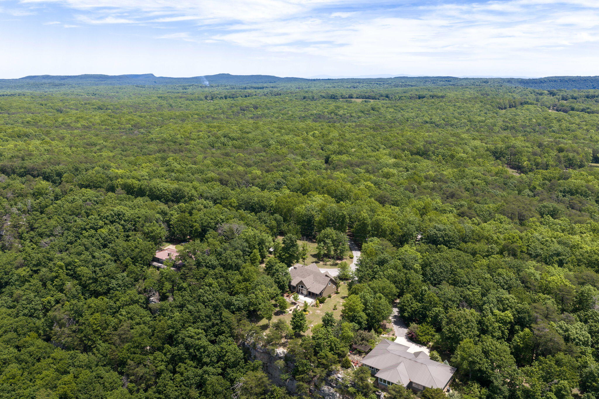 3099 Sunset Drive Rising Fawn, GA 30738 - Photo 73 of 85 73-web-or-mls-DJI_20260508133809_0357_D-