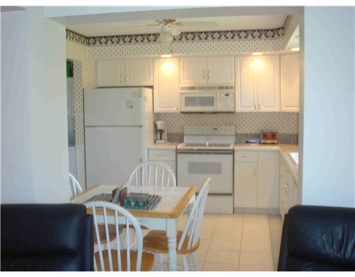 4863 Hawkwood Road, Unit B Boynton Beach, FL 33436 - Photo 5 of 13 Additional Photo