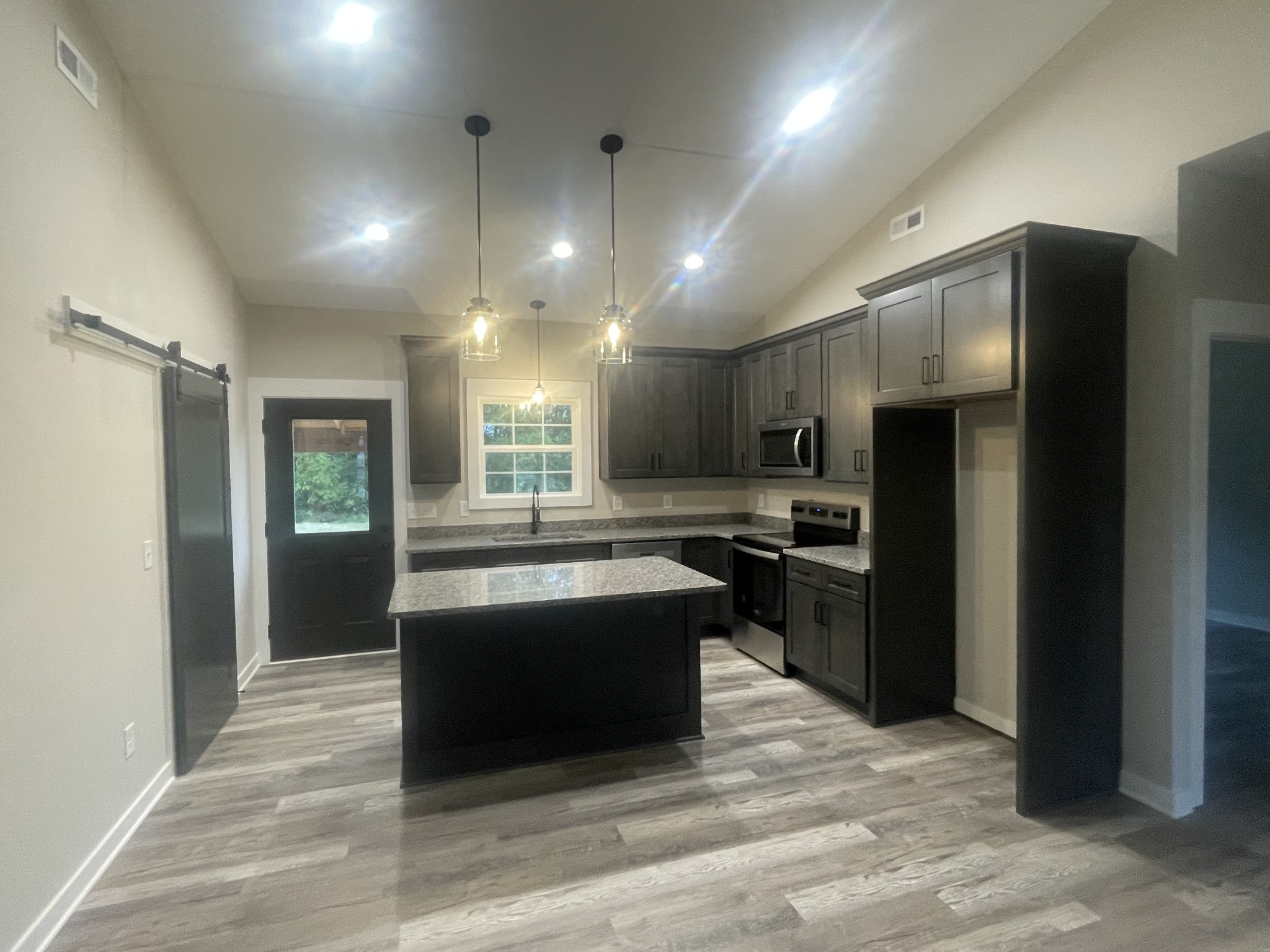 1118 Ruby Road Lewisburg, TN 37091 - Photo 7 of 18 Gallery Image 7