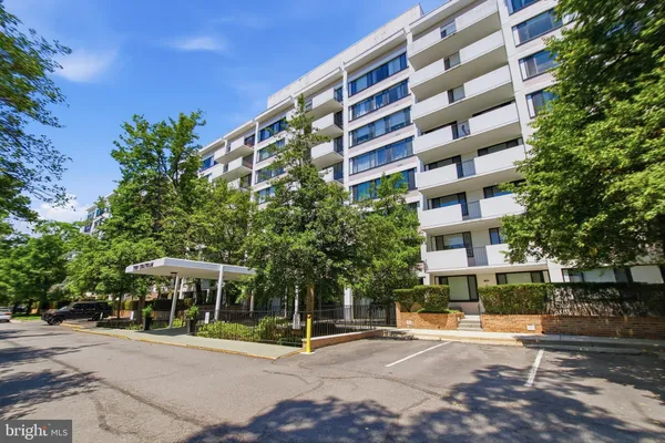 $1,650 | 4501 Arlington Boulevard, Unit 730, Arlington, VA 22203