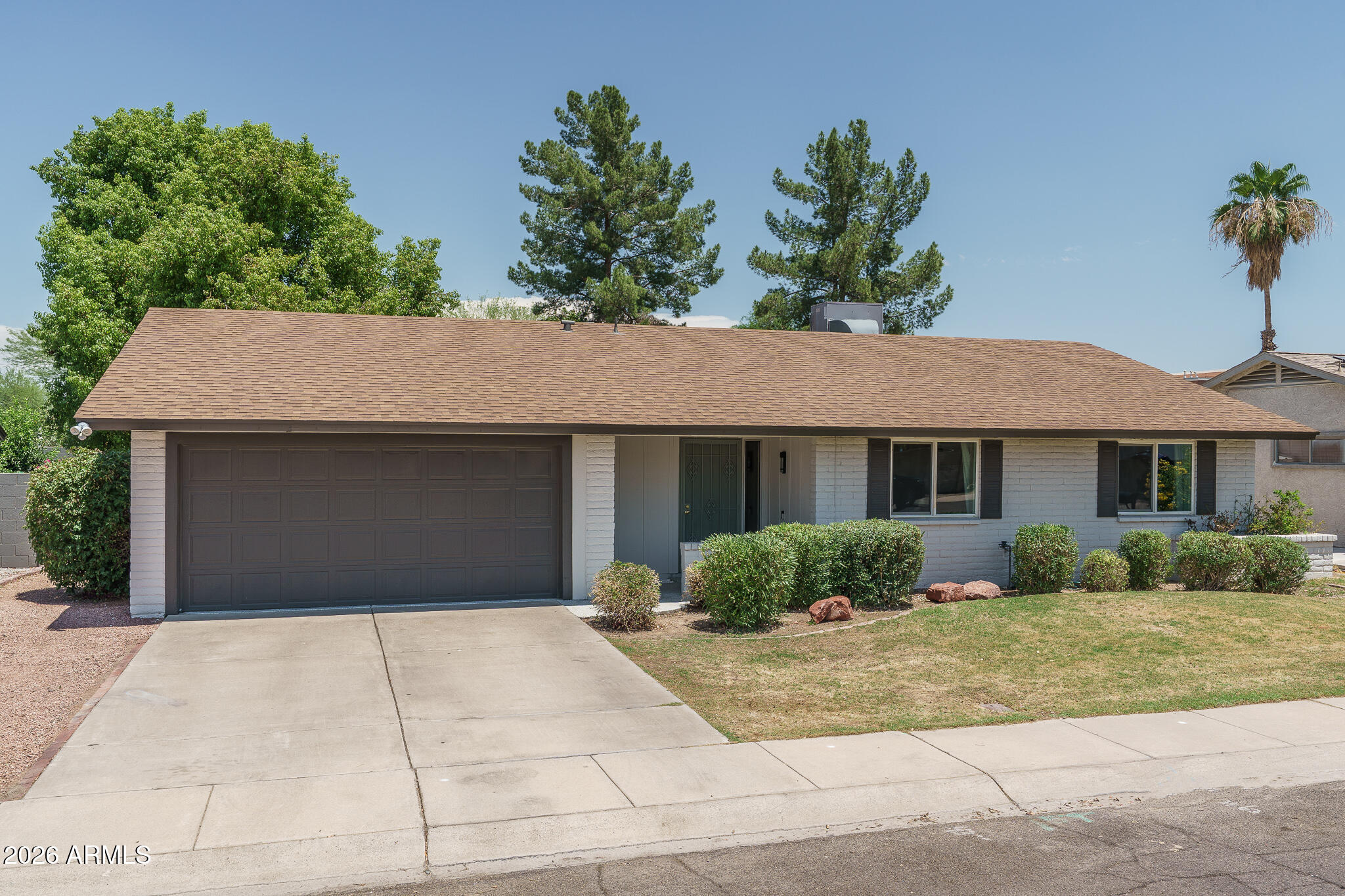 6626 West Phelps Road Glendale, AZ 85306 - Photo 1 of 34