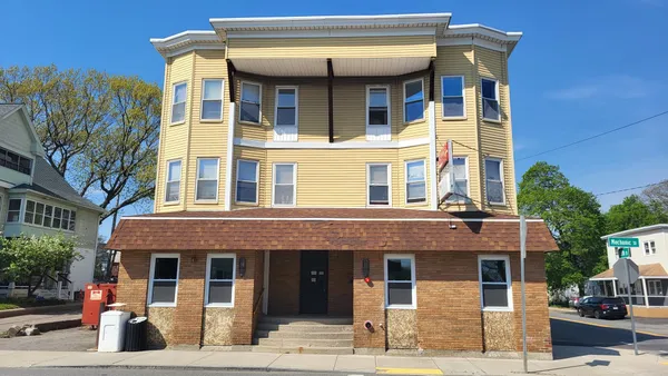$1,550 | 218 Mechanic Street, Unit 1, Leominster, MA 01453
