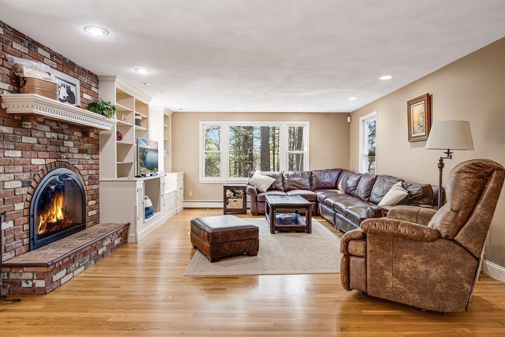 101 Spring Hill Road North Andover, MA 01845 - Photo 15 of 38 Gallery Image 15
