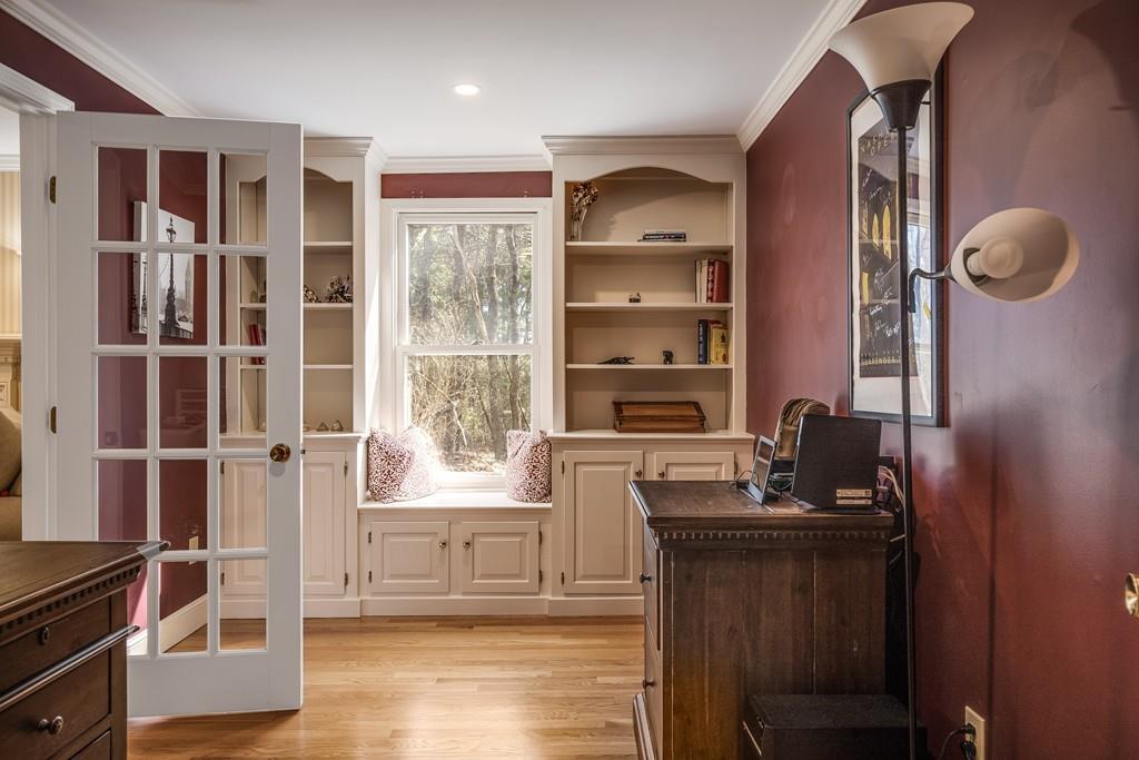 101 Spring Hill Road North Andover, MA 01845 - Photo 21 of 38 Gallery Image 21