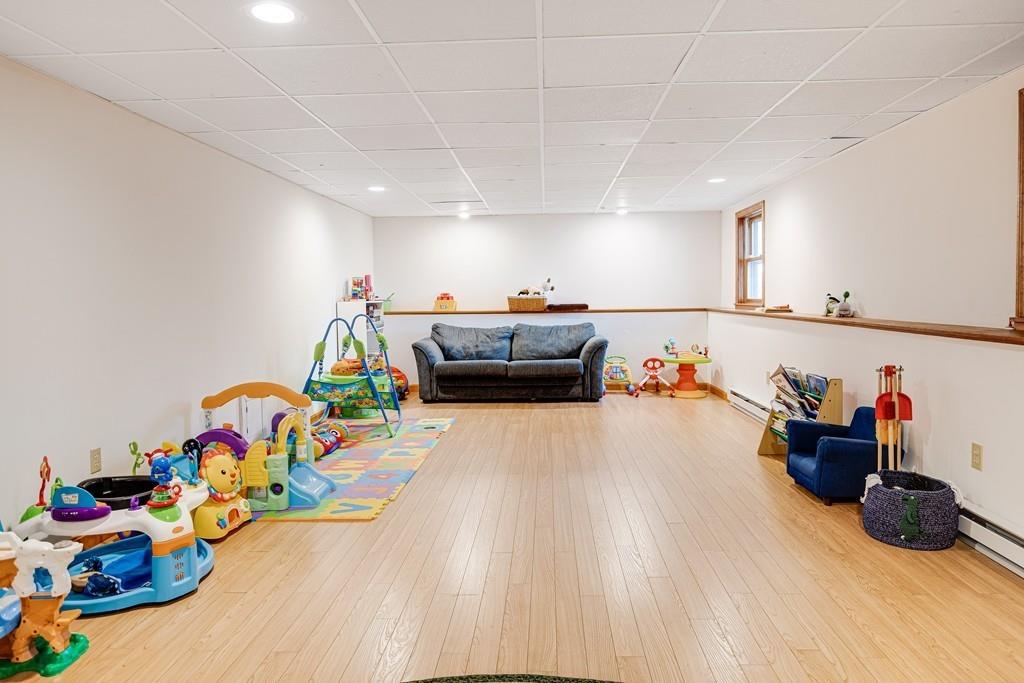 101 Spring Hill Road North Andover, MA 01845 - Photo 34 of 38 Gallery Image 34
