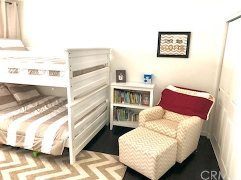 31841 Monique Circle Temecula, CA 92591 - Photo 35 of 41 a bedroom with a bed and a window