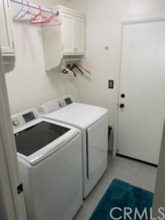 31841 Monique Circle Temecula, CA 92591 - Photo 38 of 41 a utility room with dryer and washer