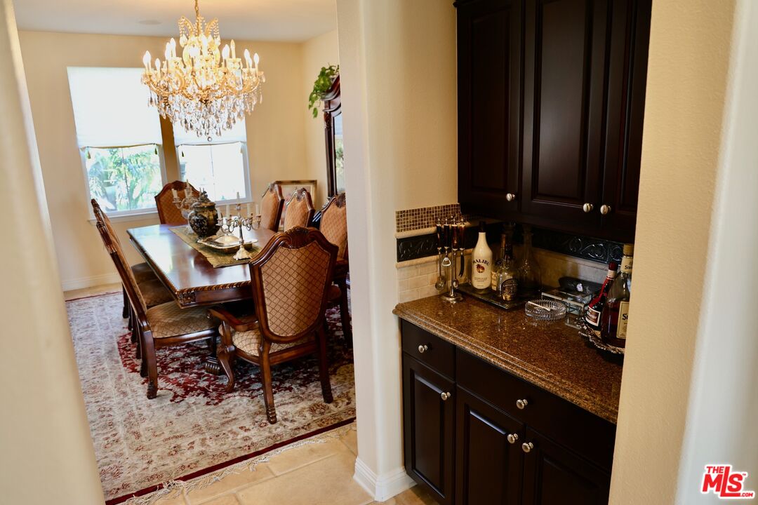 20334 West Vía Mantua Porter Ranch, CA 91326 - Photo 35 of 59