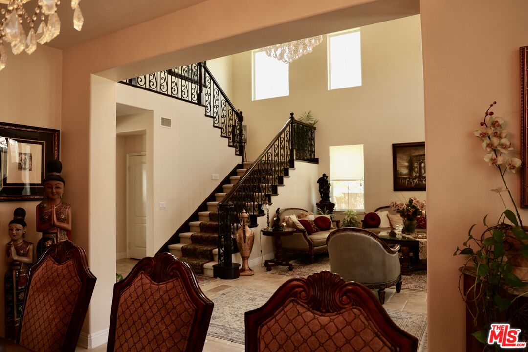 20334 West Vía Mantua Porter Ranch, CA 91326 - Photo 36 of 59