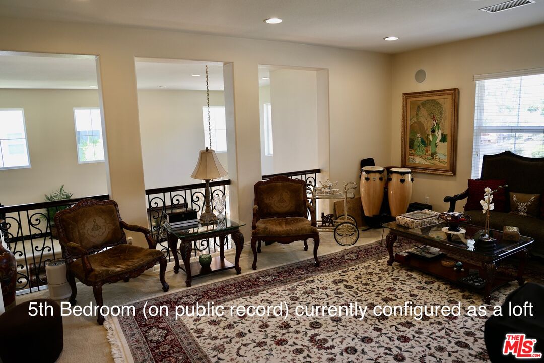 20334 West Vía Mantua Porter Ranch, CA 91326 - Photo 40 of 59