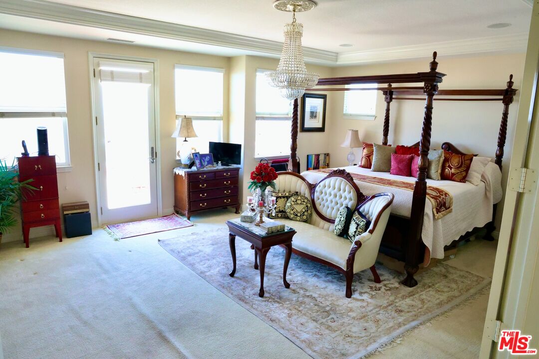 20334 West Vía Mantua Porter Ranch, CA 91326 - Photo 45 of 59