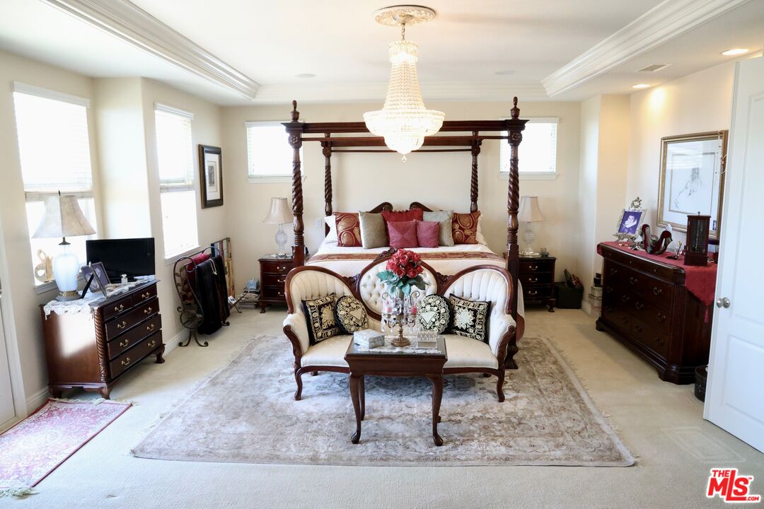 20334 West Vía Mantua Porter Ranch, CA 91326 - Photo 46 of 59
