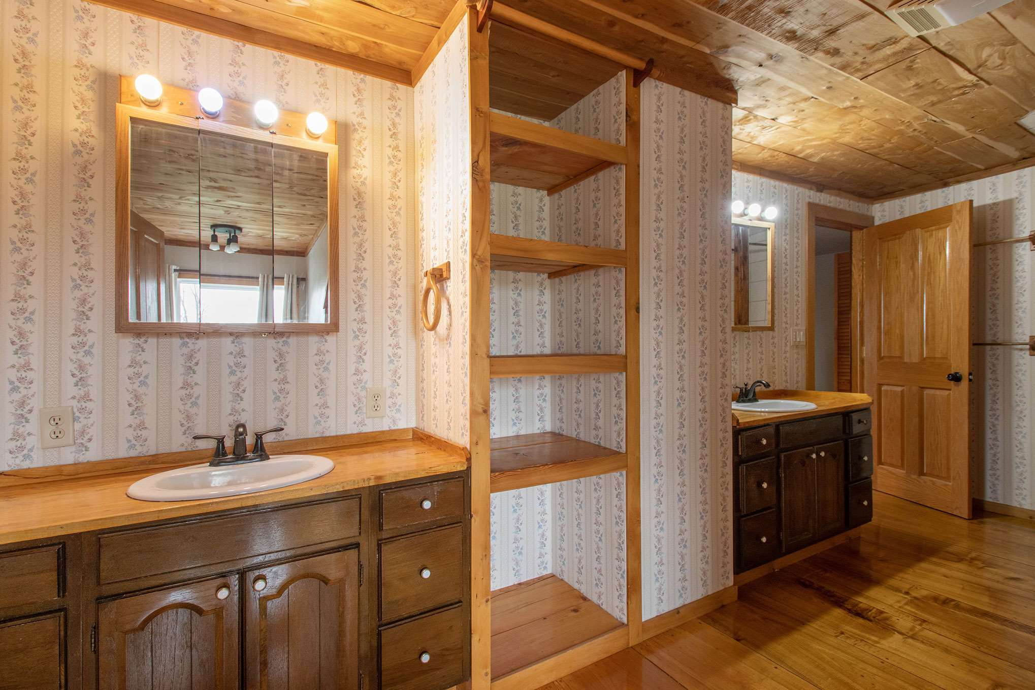 220 East 700 North Howe, IN 46746 - Photo 24 of 33 Gallery Image 24