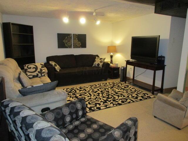 618 Agler Road Columbus, OH 43230 - Photo 26 of 31