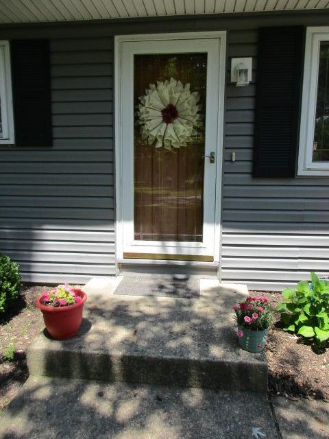 618 Agler Road Columbus, OH 43230 - Photo 6 of 31