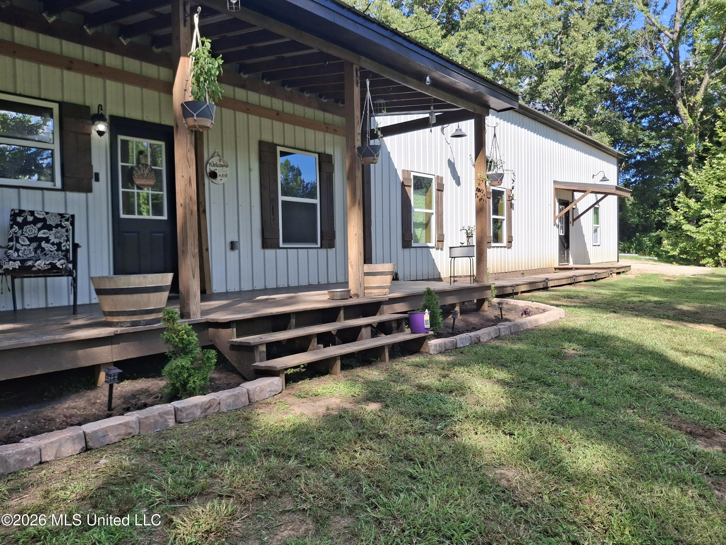 14908 Denman Road Byhalia, MS 38611 - Photo 4 of 43 1000049400