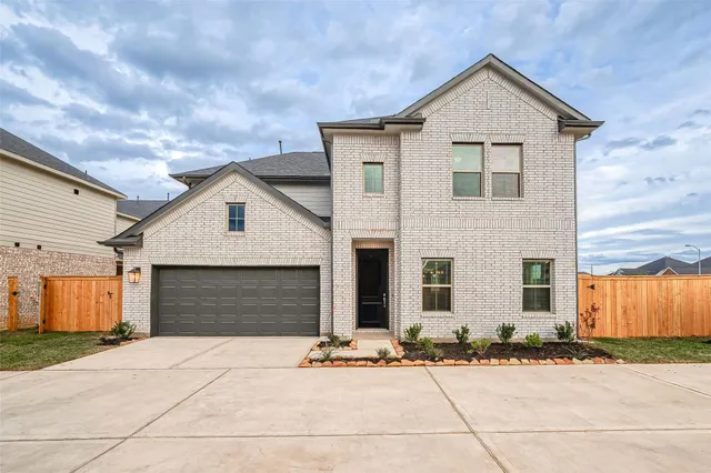 $2,300 | 31139 Mahogany Fir Trail, Hockley, TX 77447