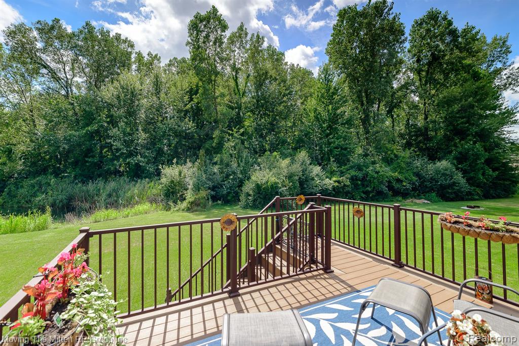 42773 Colonial Road Belleville, MI 48111 - Photo 34 of 47 Gallery Image 34