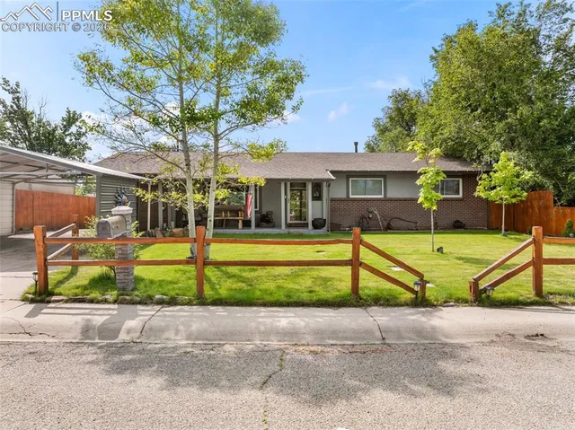 $425,000 | 167 Grinnell Street, Colorado Springs, CO 80911