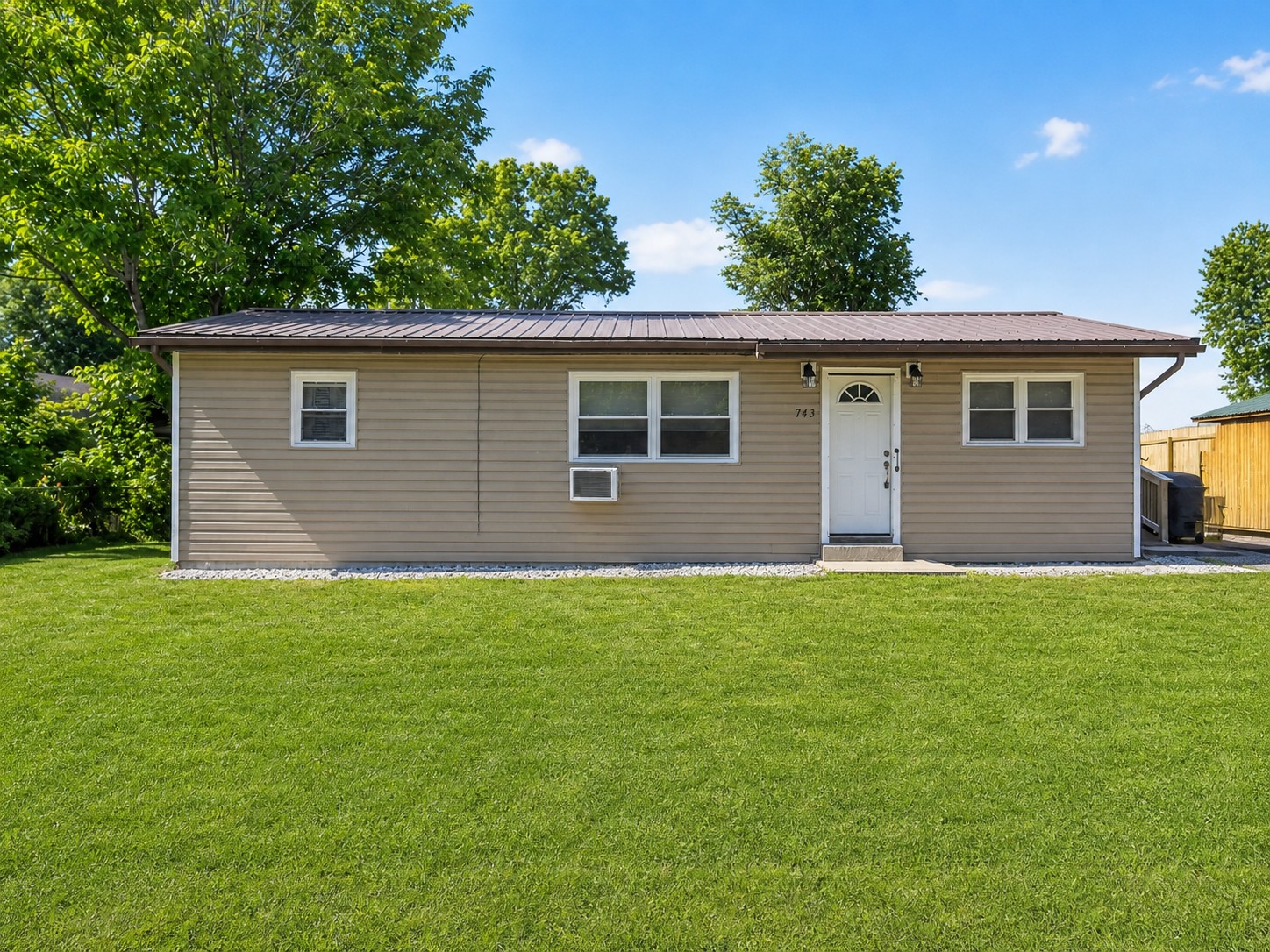 743 South Austin Springs Road Johnson City, TN 37601 - Photo 21 of 27