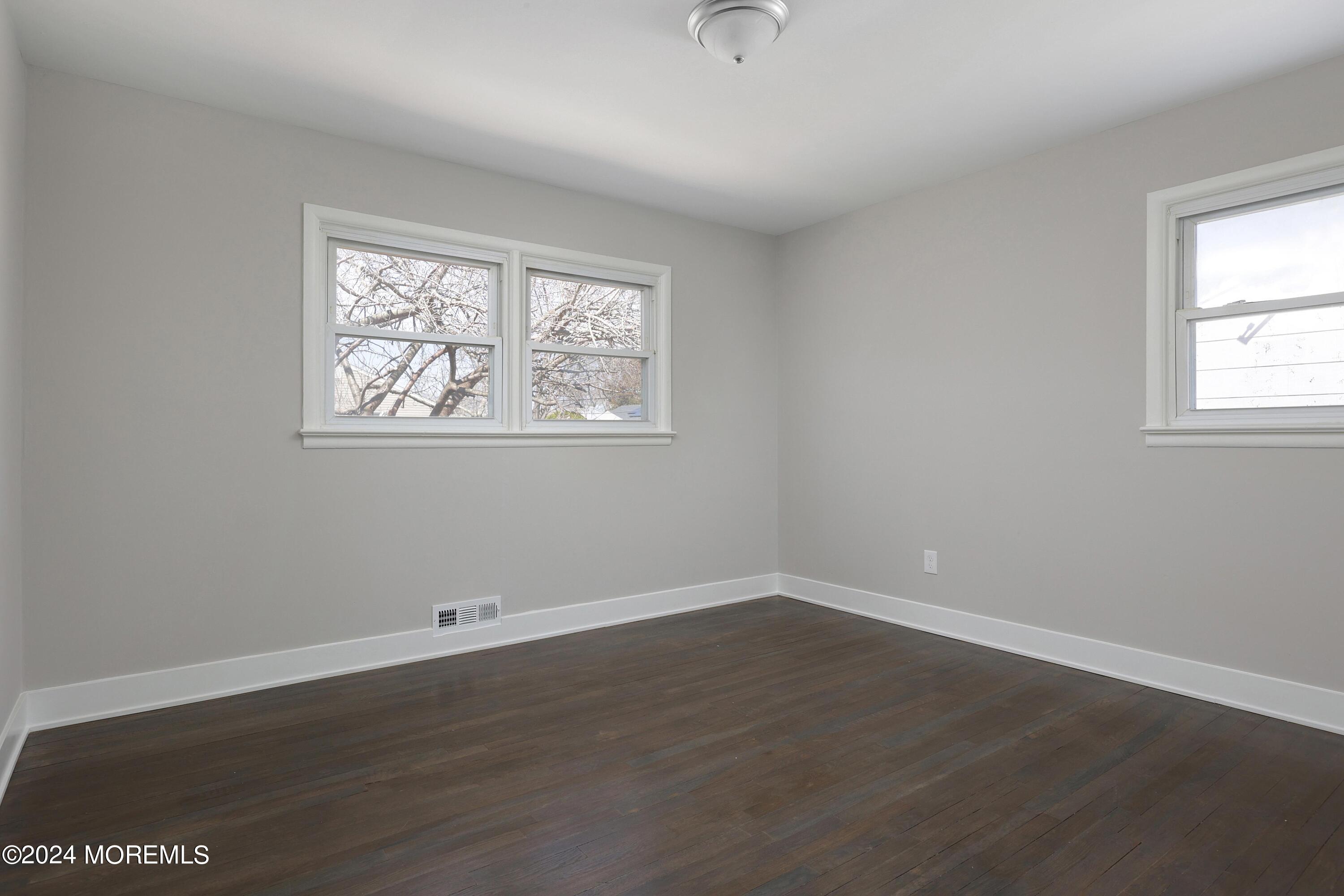 114 Suburban Road Brick, NJ 08724 - Photo 14 of 26 14